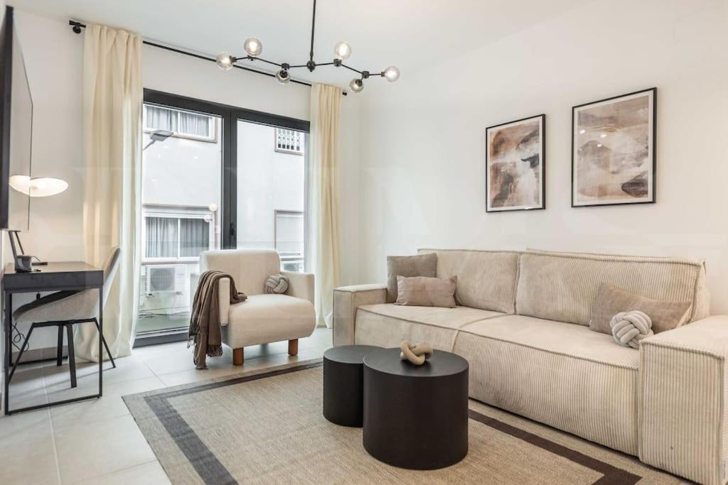 Modern Apartment With Patio & Parking By Rems 马拉加 外观 照片