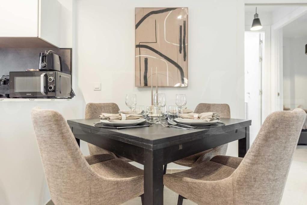 Modern Apartment With Patio & Parking By Rems 马拉加 外观 照片